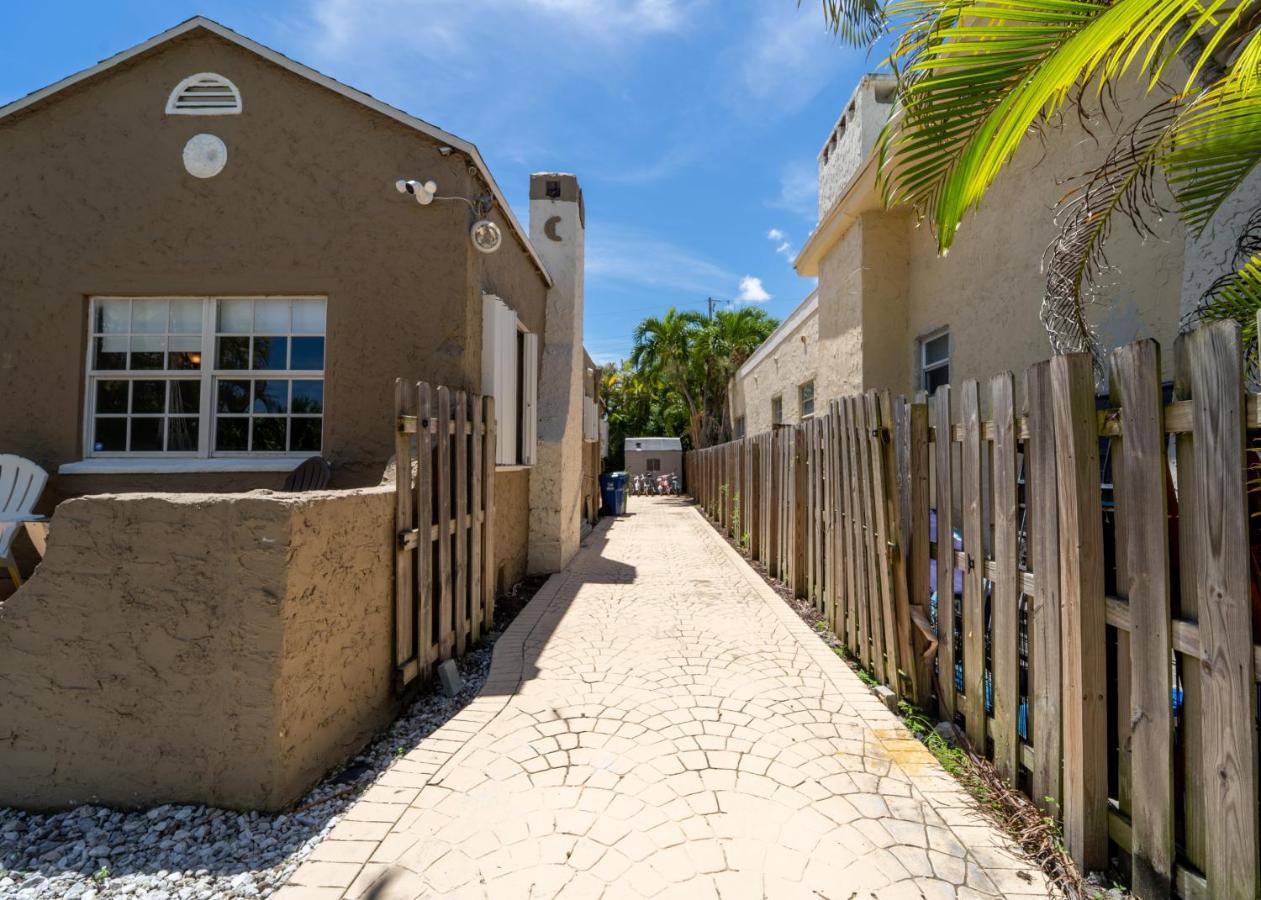 Bike To Beach-Spacious With Patio Bbq & Game Room Hallandale Beach Exterior photo